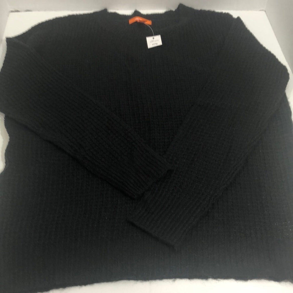 Joe Fresh Pullover Black Sweater. Crew neckline.  Size XL.